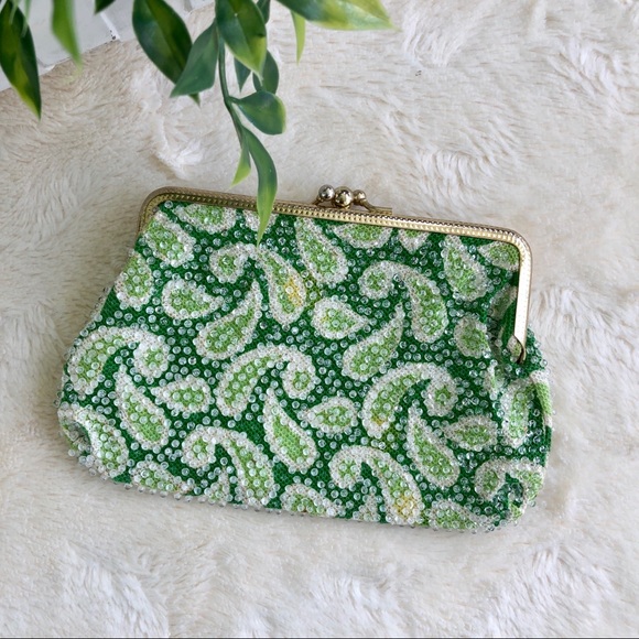 Vintage Handbags - Vintage green white paisley beaded clutch purse